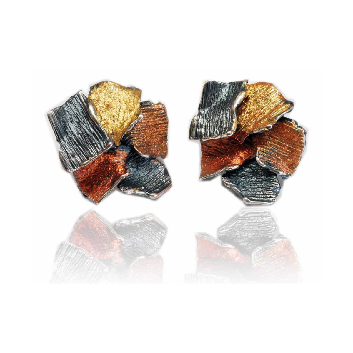 Big ochre Summum earrings van Arior Barcelona