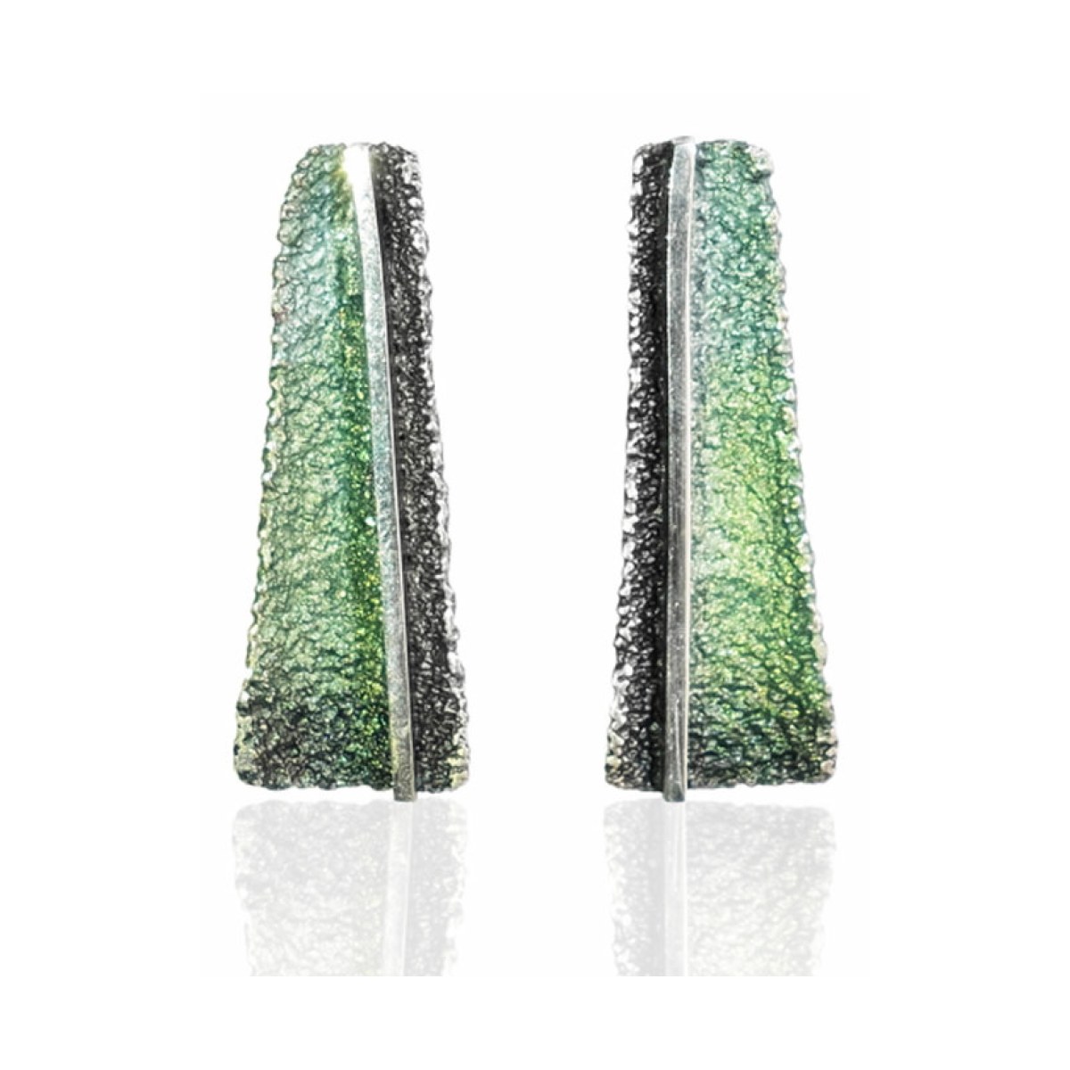 Osha emerald-green big earring van Arior Barcelona