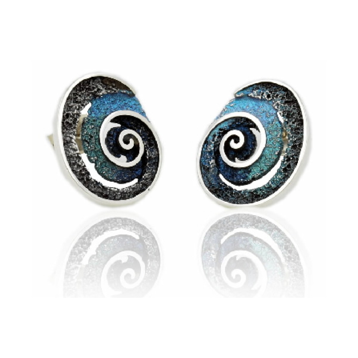 Formentera-blue Riera big earrings van Arior Barcelona
