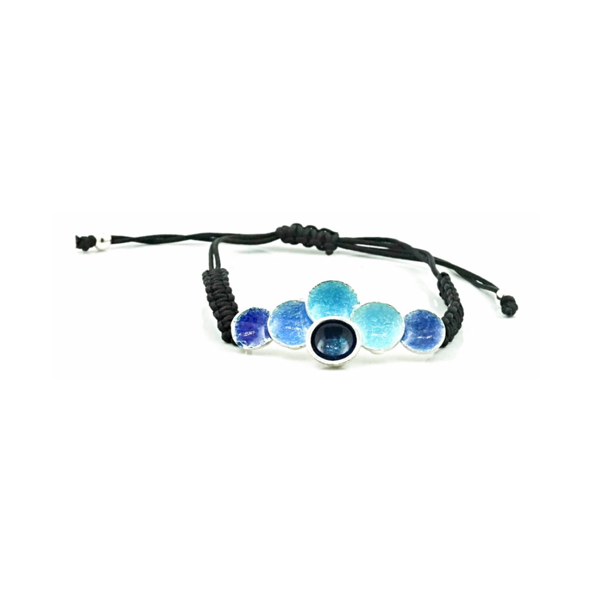Singular blue macramé bracelet van Arior Barcelona