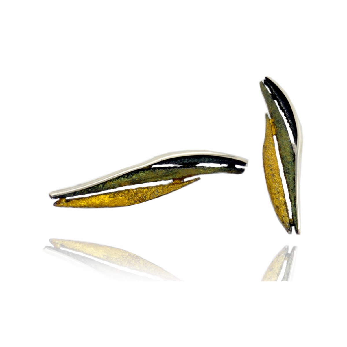 Bori green earring van Arior Barcelona