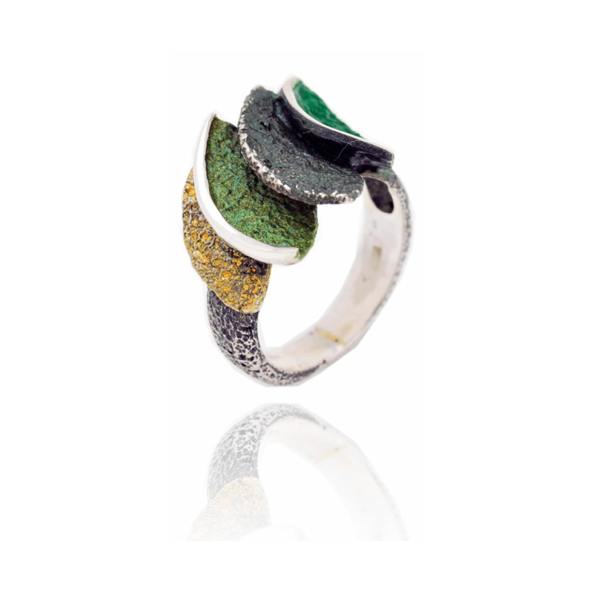 Smile Lichen green little ring van Arior Barcelona