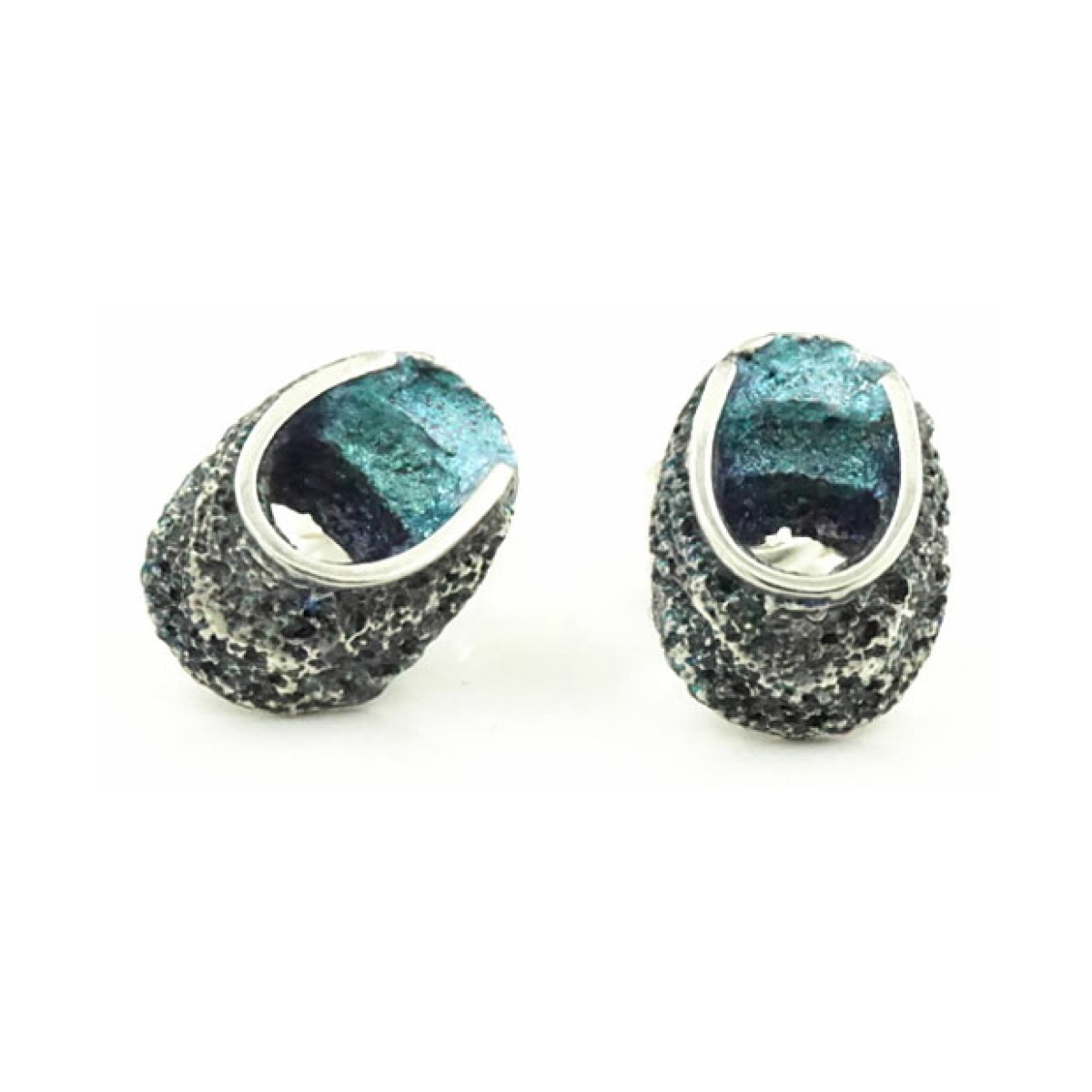 Sinera small blue Formentera earrings van Arior Barcelona