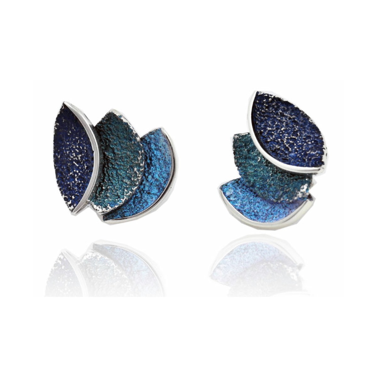 Blue Smile big earrings van Arior Barcelona