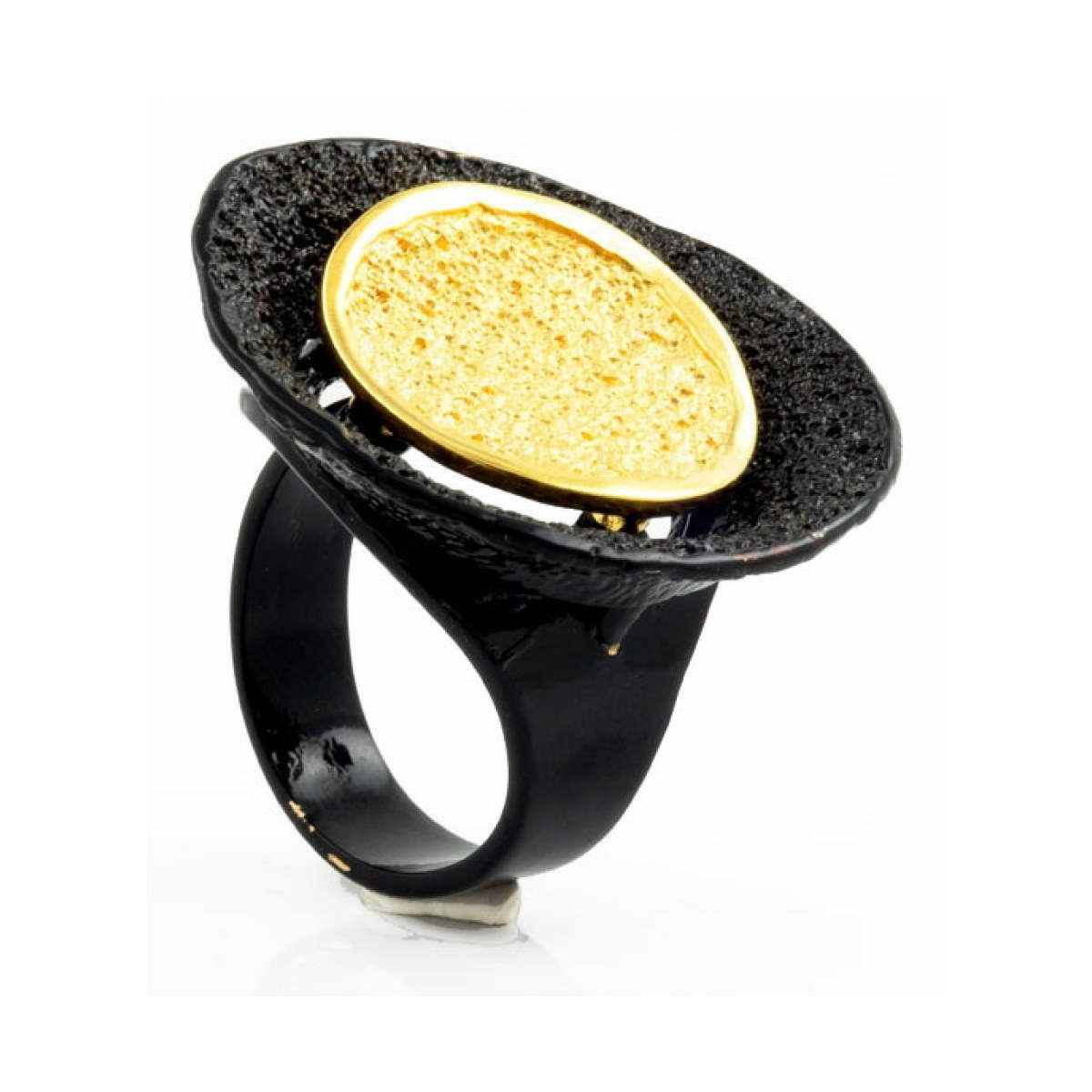 Runa GoldenBlack Premium ring van Arior Barcelona