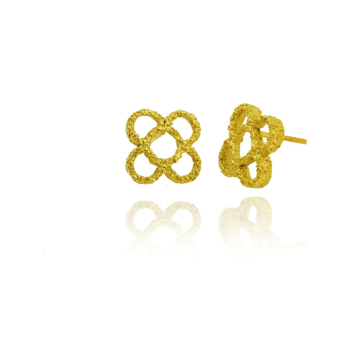 Large Perforated Panot Earrings van Arior Barcelona
