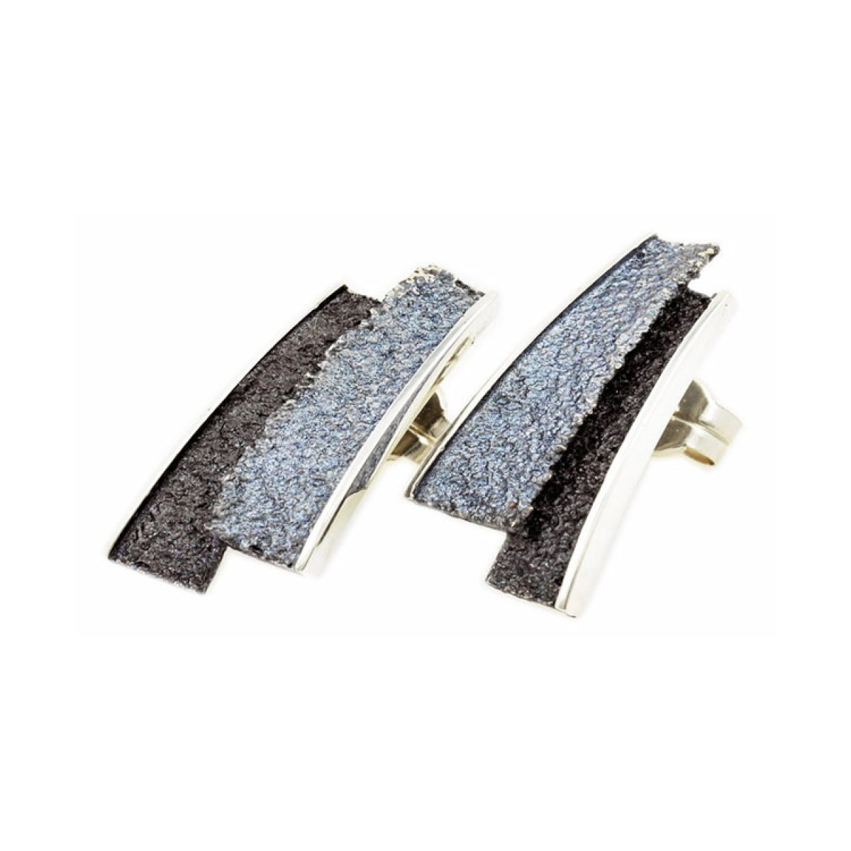Medium grey Troia earrings van Arior Barcelona